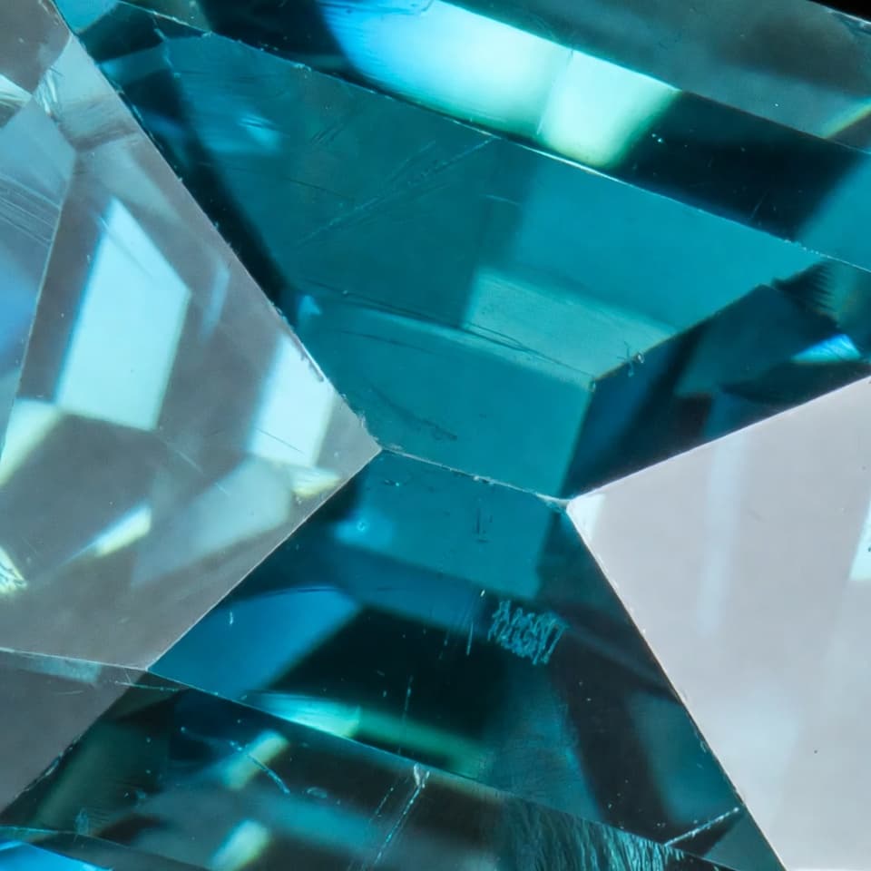 Parti Sapphire